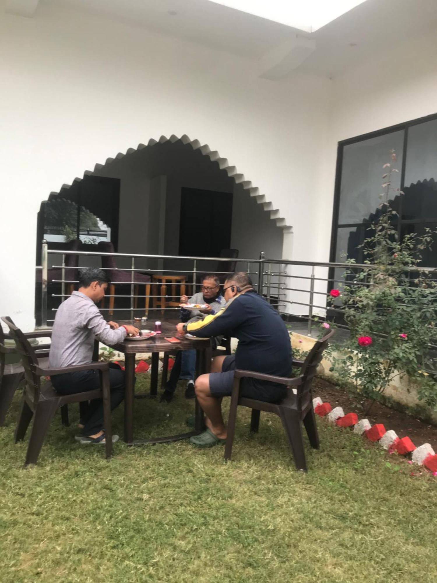 La Calma Homestay Khajuraho Ngoại thất bức ảnh